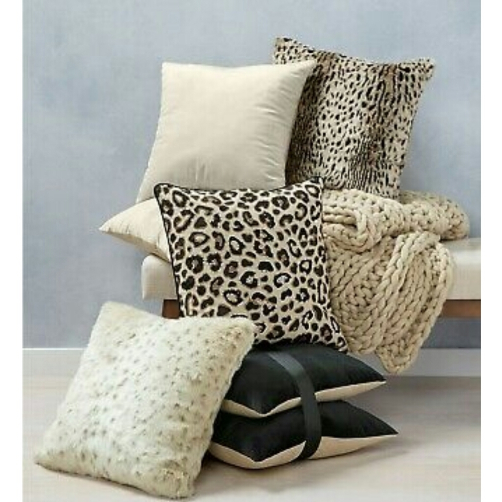 Lacourte 2-Pk. Charleston 20" x 20" Decorative Pil